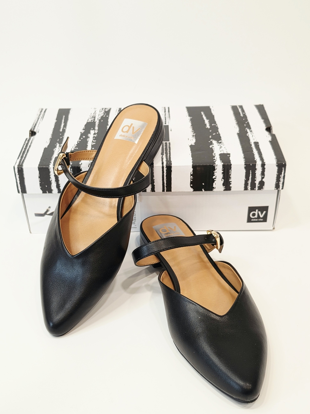DV Dolce Vita Renada Women’s Black Pointed-Toe Slingback Flats – Size 10